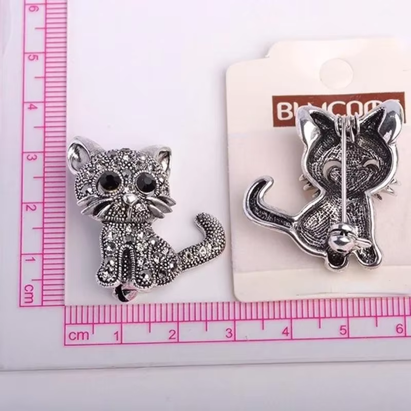 Broches de petit chat mignon pour femmes