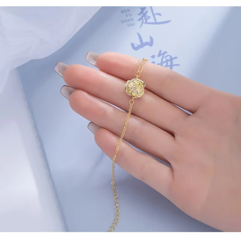 Bracelet vintage couleur or avec fleur de rose pour femme