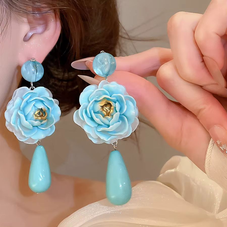 Boucles d'oreilles en perles en forme de goutte de rose