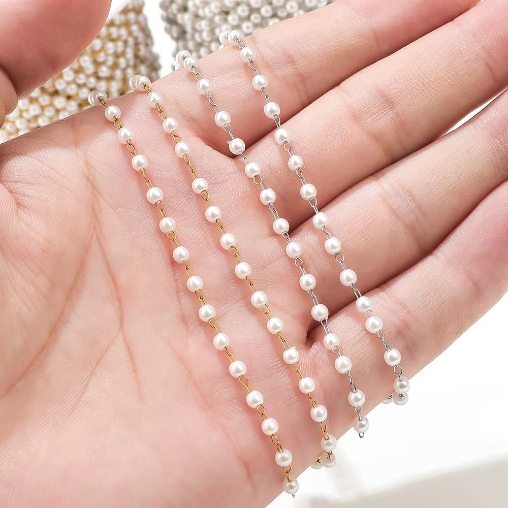 Chaînes de perles blanches plaquées or en acier inoxydable de 2 mètres