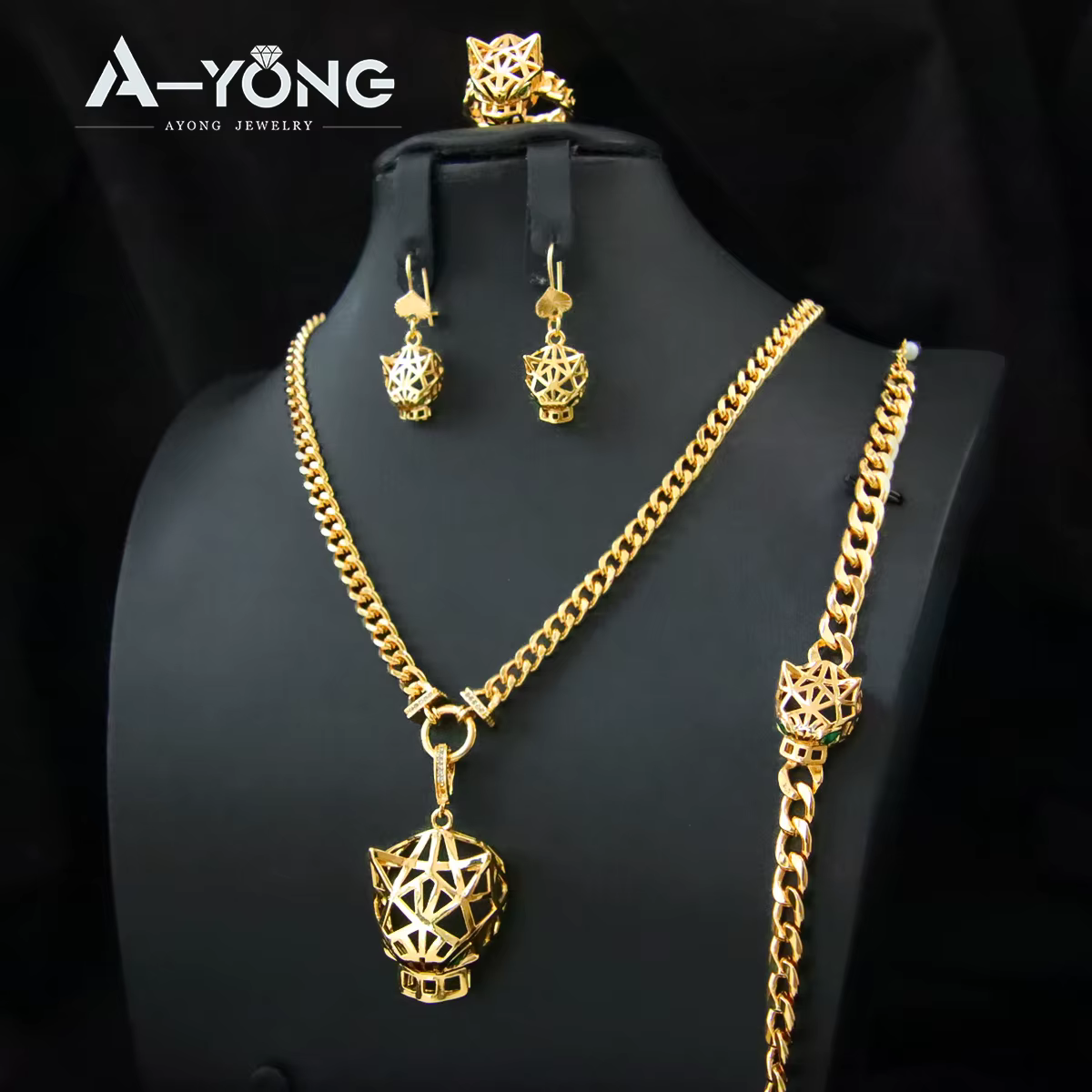 Ensemble de colliers de luxe avec pendentif léopard Hip Hop