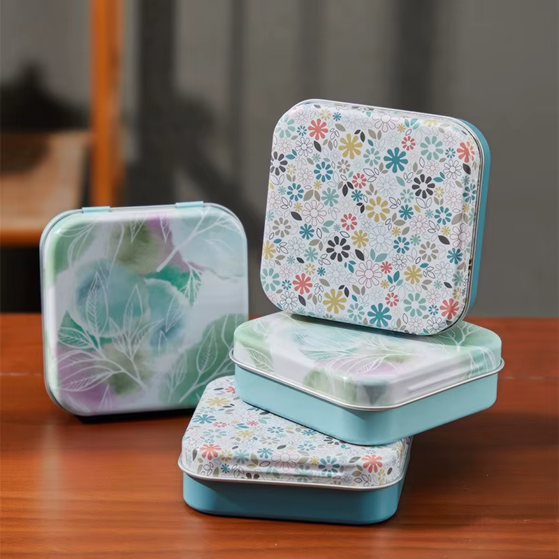 Boîte portable en fer blanc décorative et pratique de 7