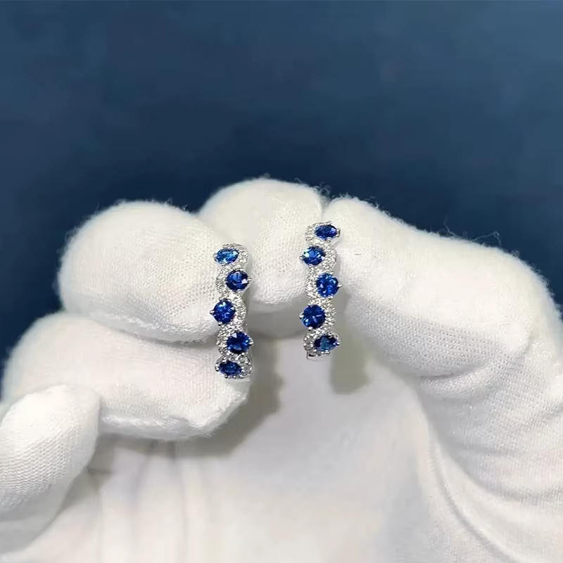 Huitan – boucles d'oreilles créoles délicates pour femmes
