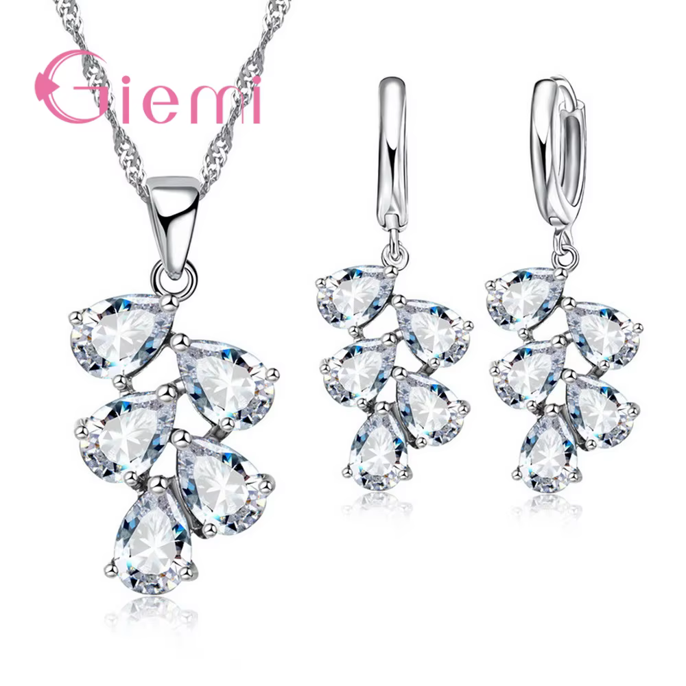 Parure délicate en argent sterling 925 avec motif vigne et zircon