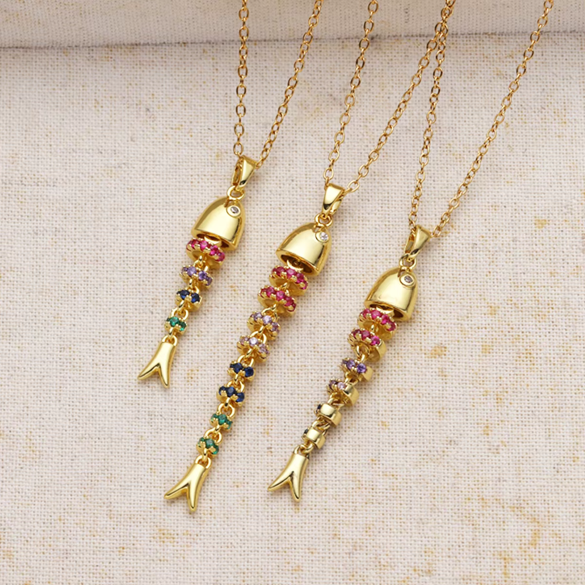 Collier avec pendentif poisson en Zircon coloré scintillant pour femmes