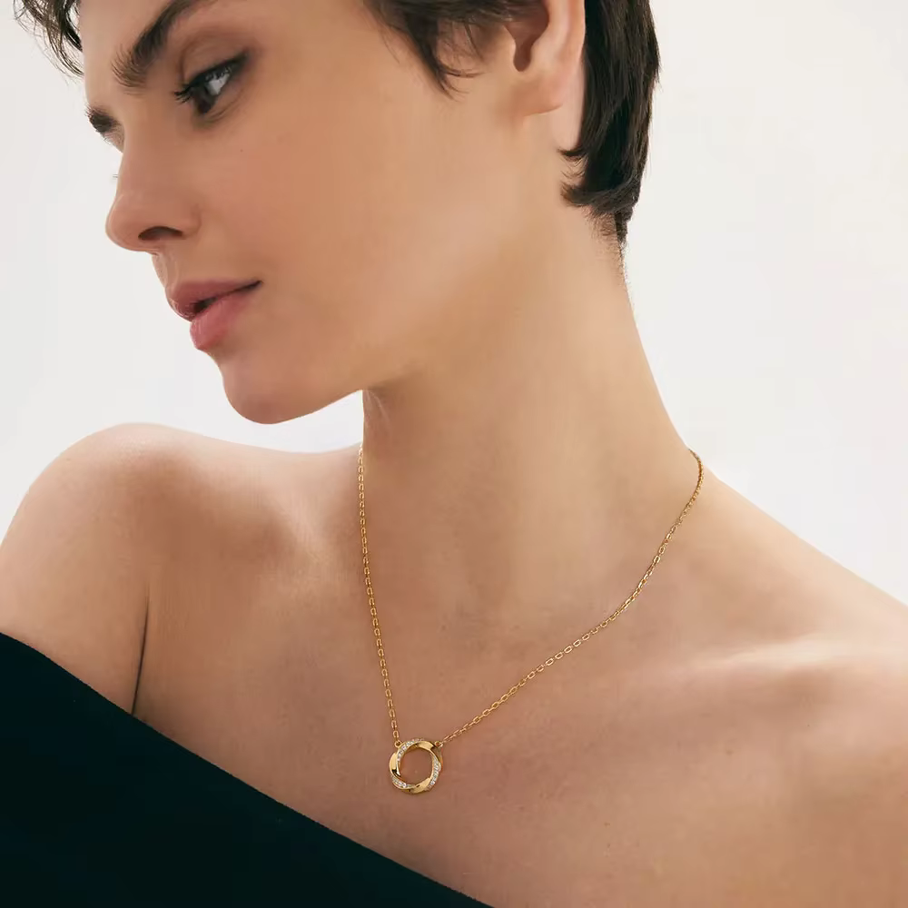 Collier pendentif cercle Mobius en moissanite Pretty Beauty pour femme