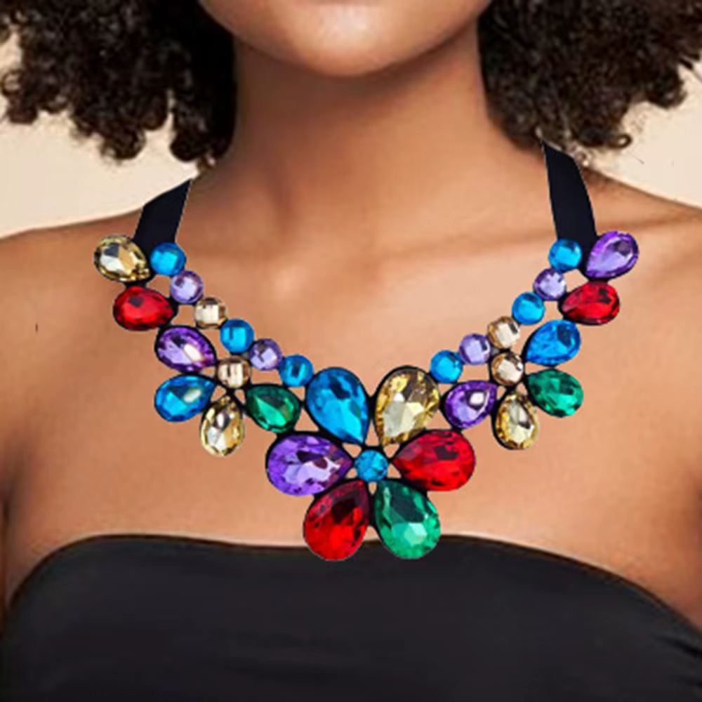 Bijoux élégants en résine transparente avec fleurs multicolores