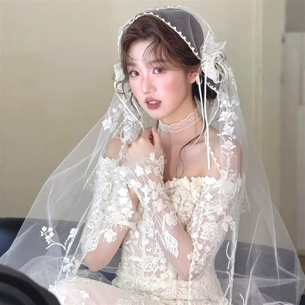 Voile de chapelle blanc Vintage avec bord en dentelle