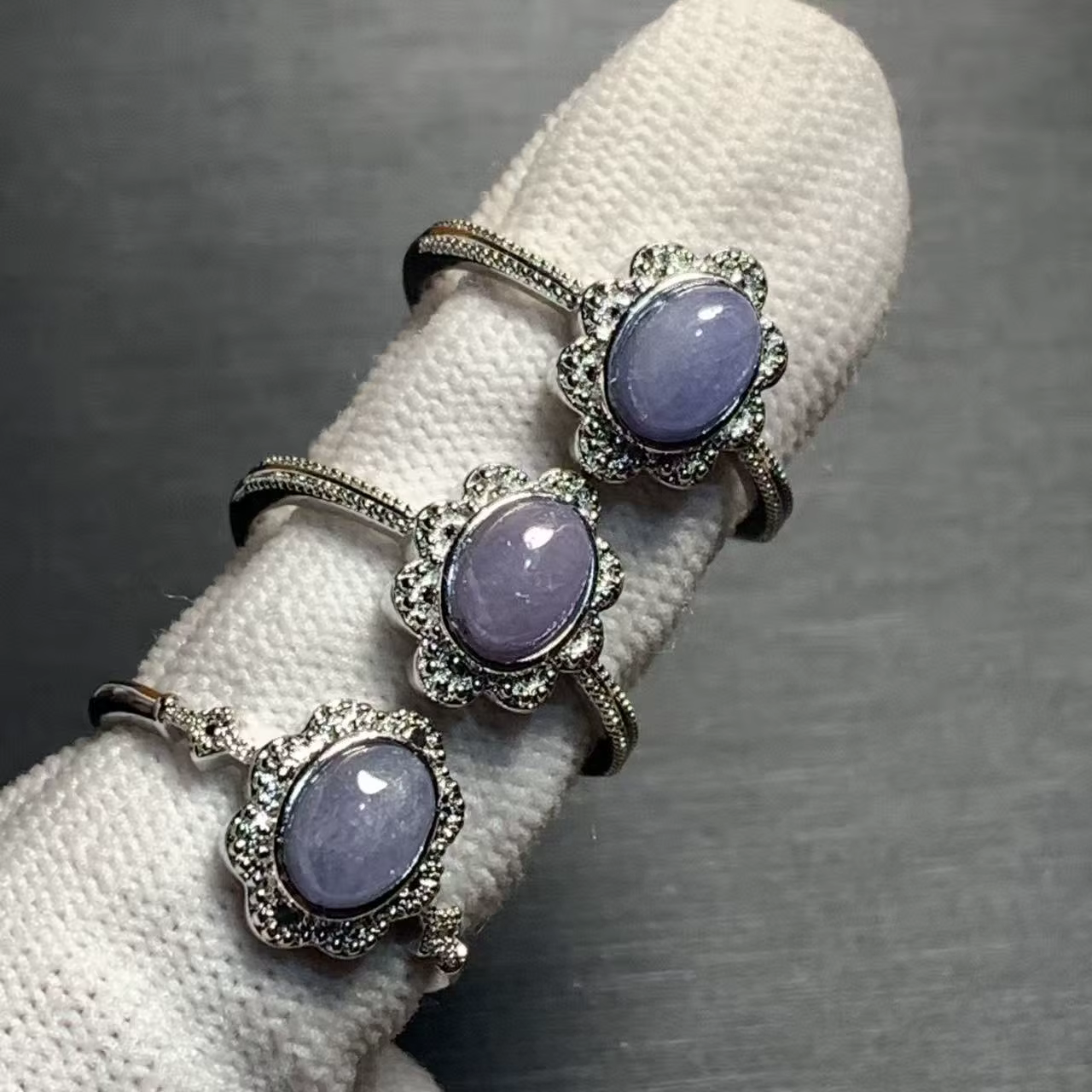 Bague en Tanzanite Naturelle 29