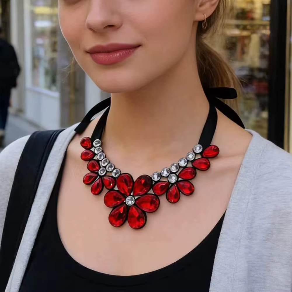 Bijoux élégants en résine transparente avec fleurs multicolores
