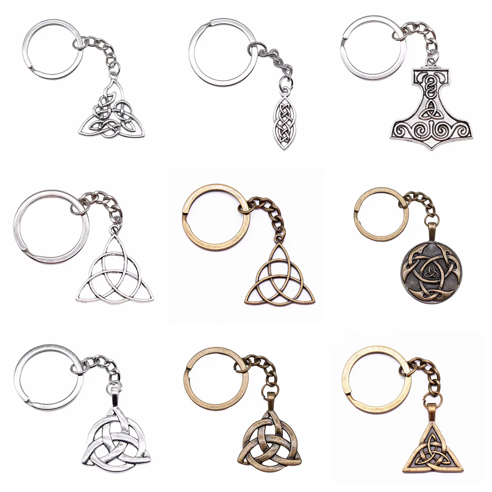 Triquetra noeud amulette porte-clés en métal