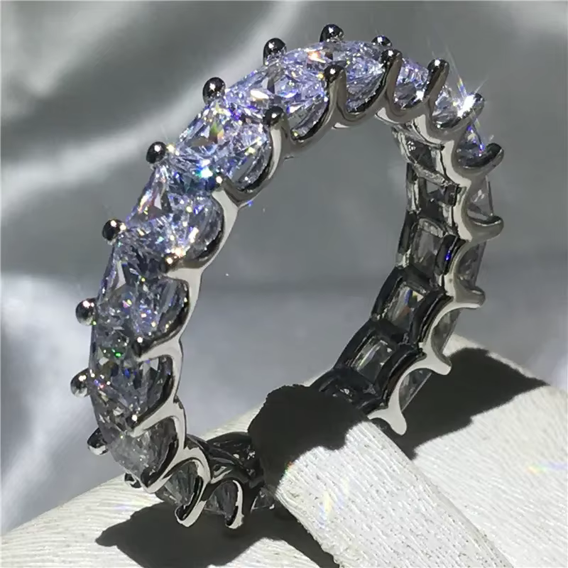 Ensemble de bagues éternité en argent sterling 925 avec diamants de laboratoire