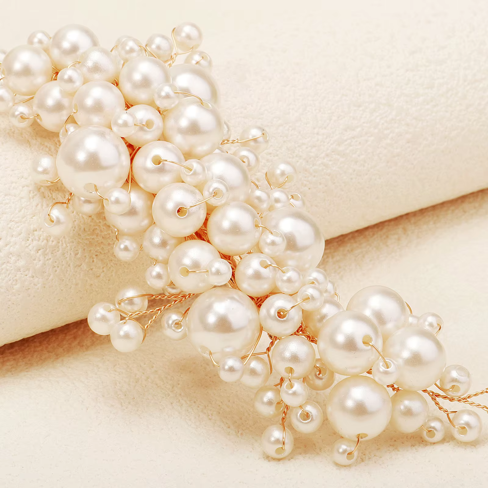 Pince à cheveux en alliage de perles artificielles