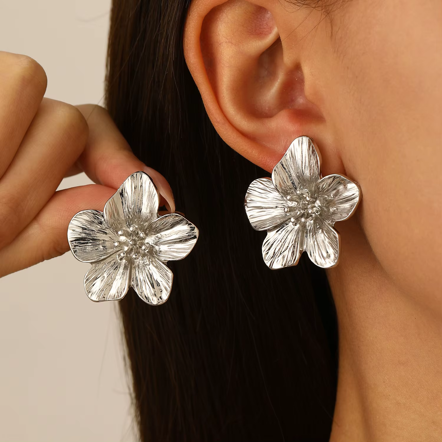 Boucles d'oreilles à fleurs en acier inoxydable pour femmes et filles