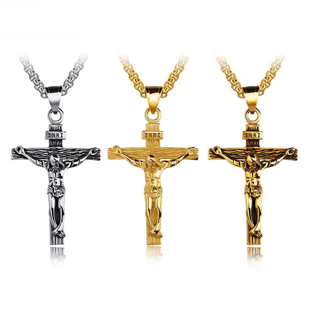 Collier croix premium pour femmes plaqué or 18 carats