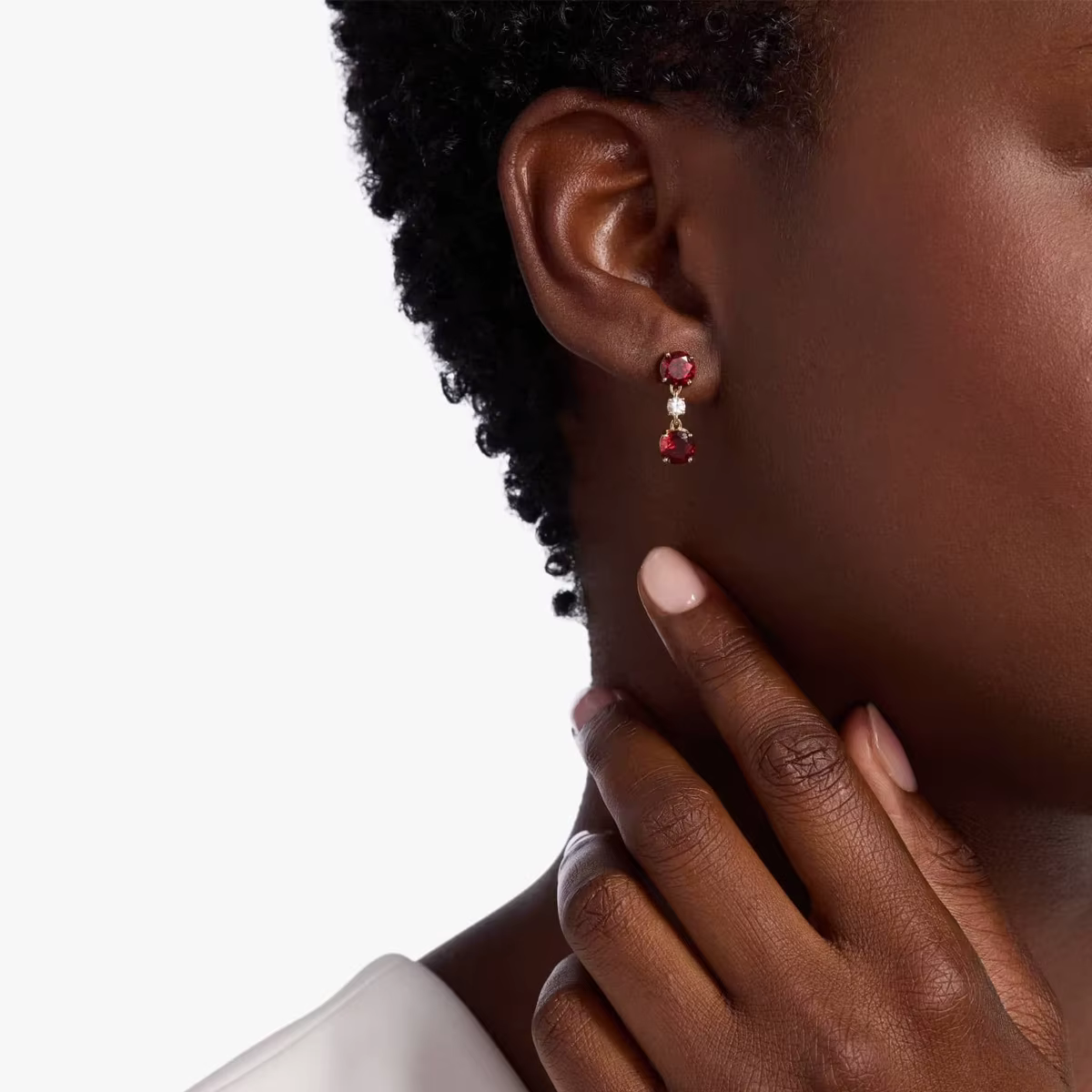 Boucles d'oreilles rondes en rubis et diamants