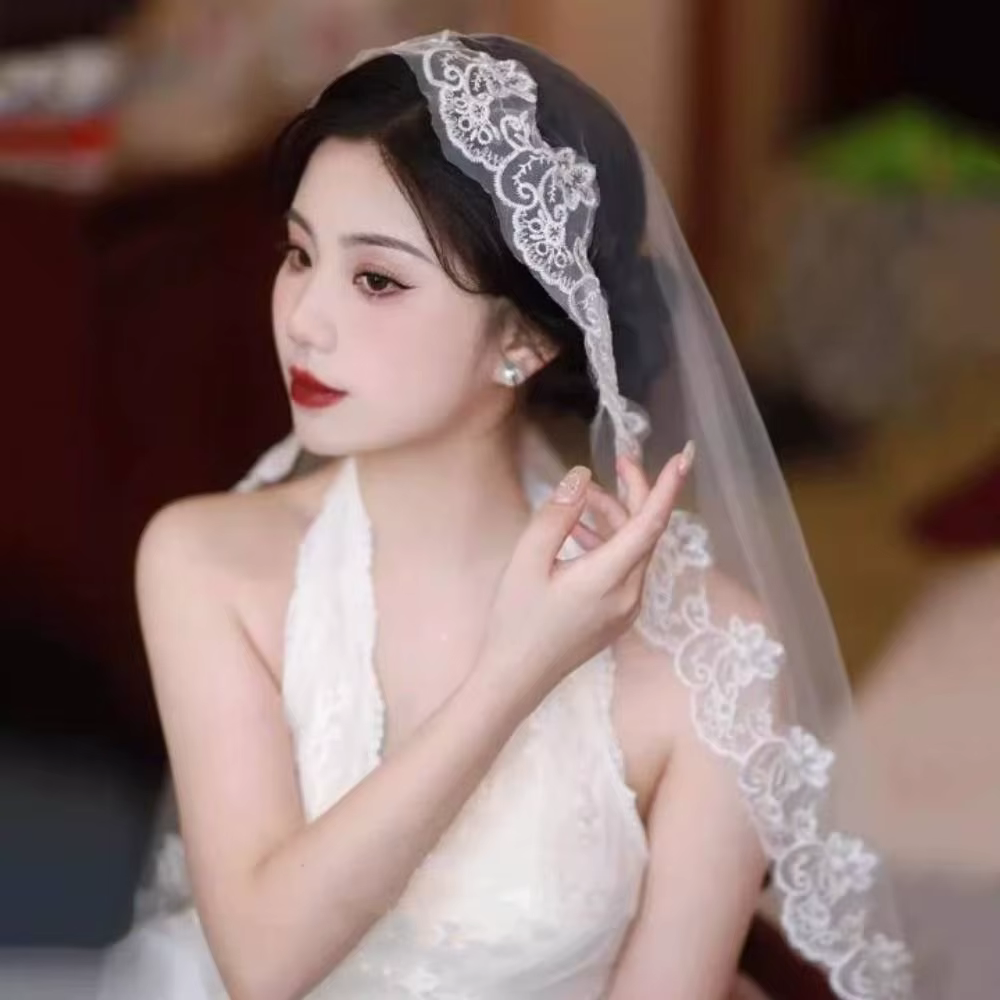 Voile de mariée en dentelle à fleurs