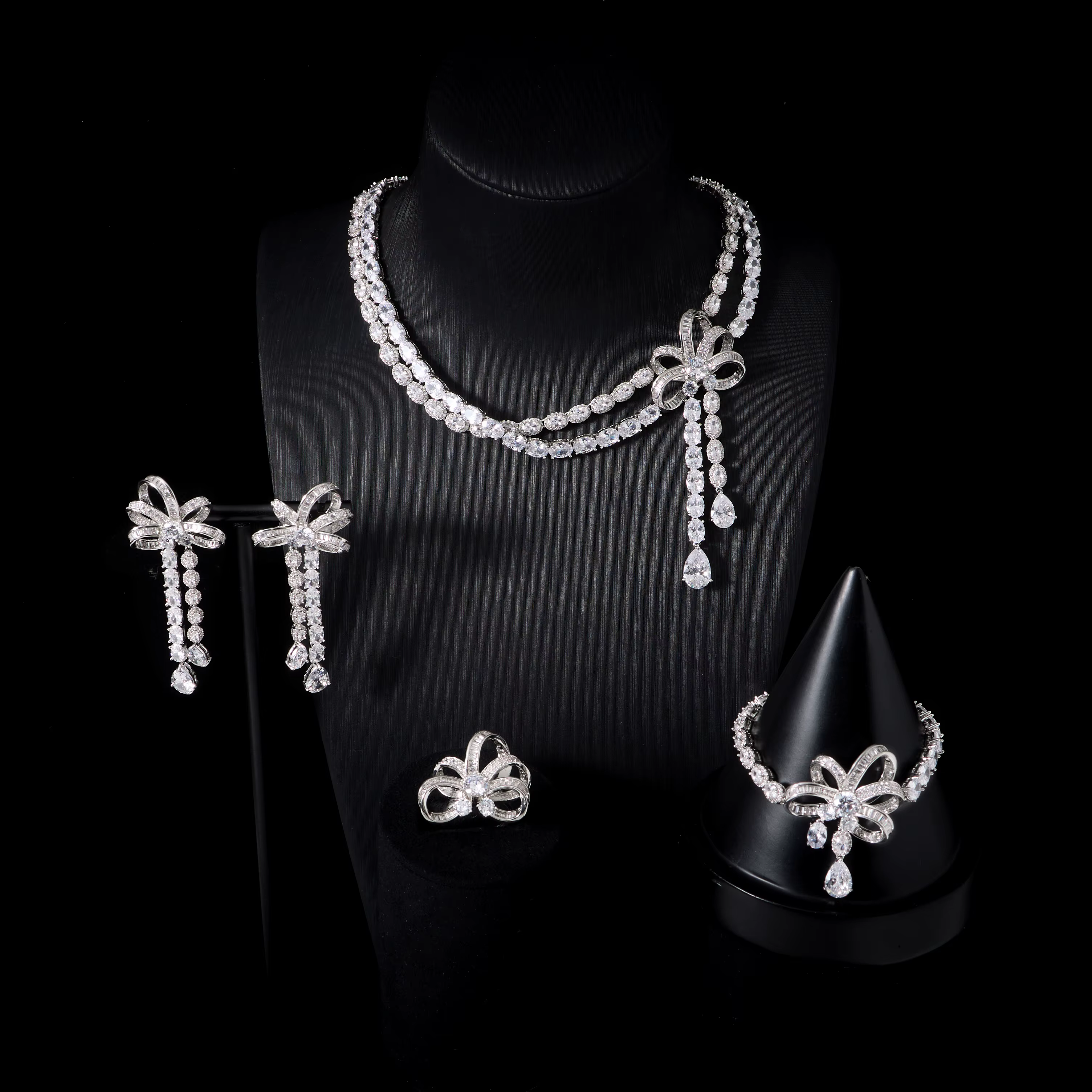 241105 bijoux de mariée de luxe grands ensembles pour femmes ensemble de collier en zircone cubique DuBai accessoire de Festival de fiançailles de mariage saoudien