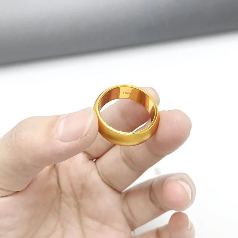 Bague Fermée en Or group 24K pour Homme