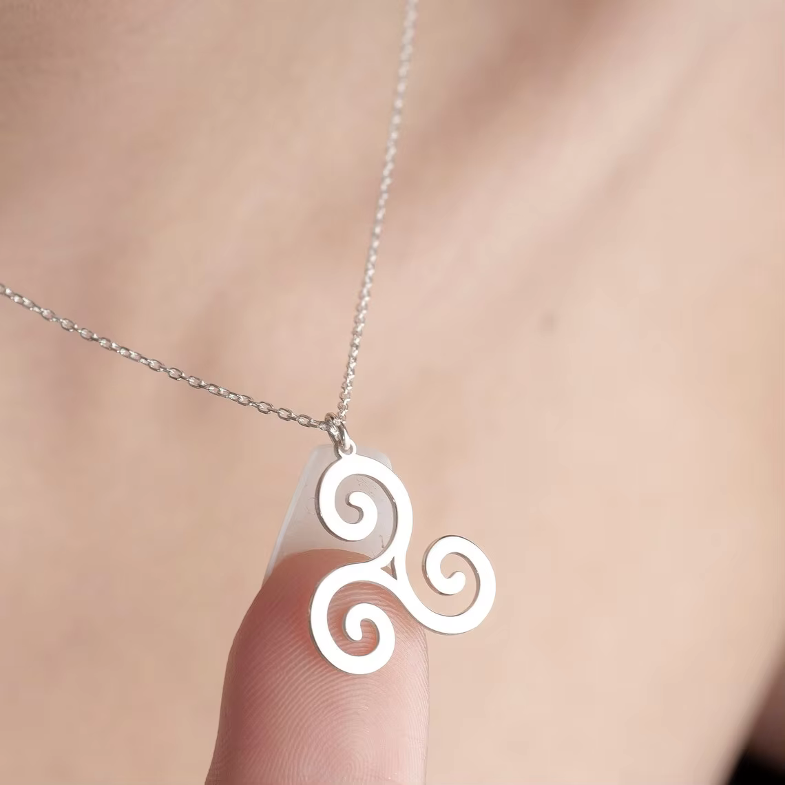 Collier Triskelion en acier inoxydable