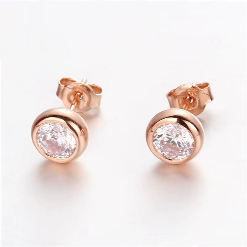 Boucles d'oreilles brillantes en diamant rond plaqué or rose violet 14 carats pour femmes