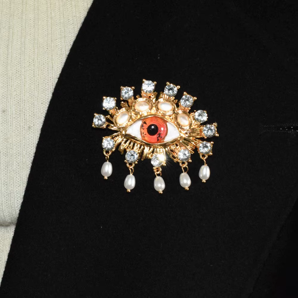 Broche Vintage en strass avec yeux en résine Orange pour femmes