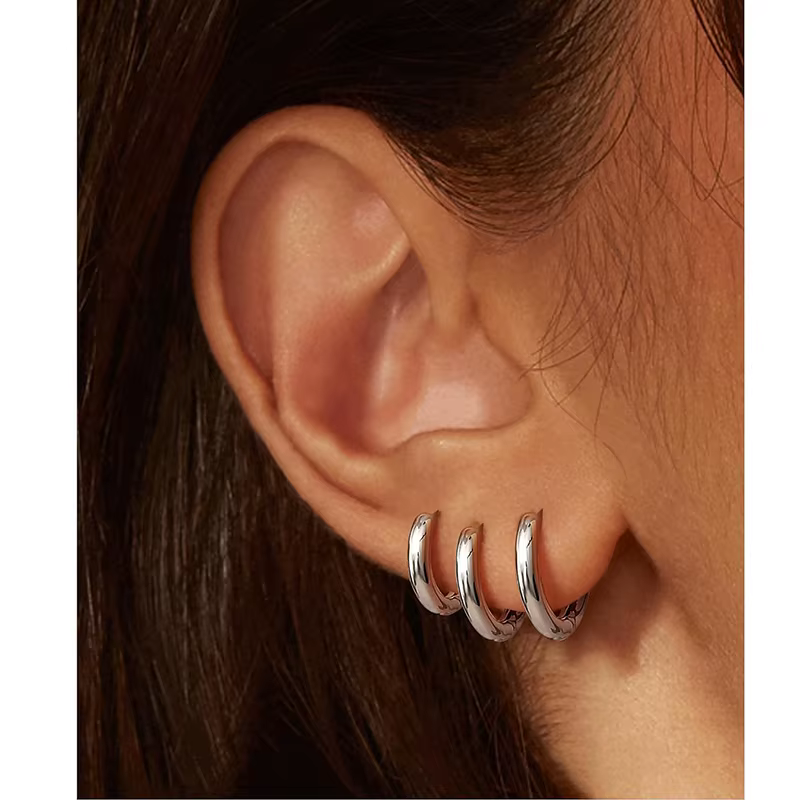 5 paires de boucles d'oreilles Huggie créoles plaquées or 14 carats pour femmes
