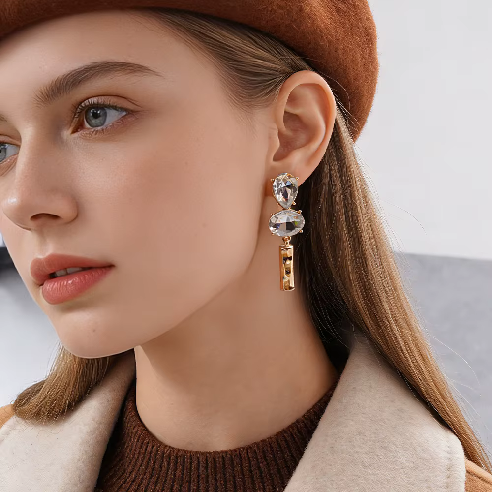 Boucles d'oreilles en or martelé (Glam Moderne) – Bijoux tendance parfaits pour les brunches et les tenues élégantes