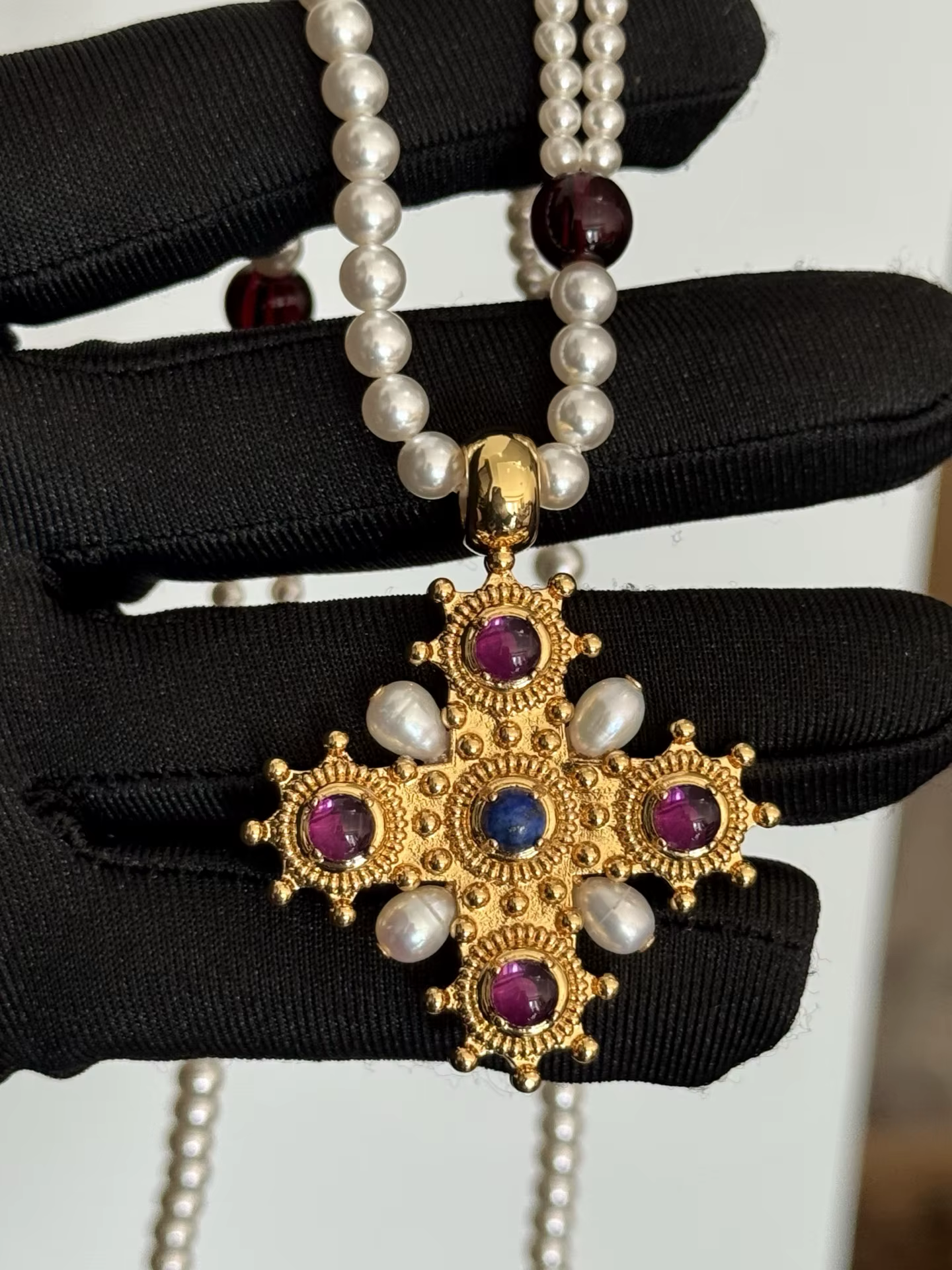 Mode rétro haut de gamme en laiton plaqué or broche à la mode bijoux