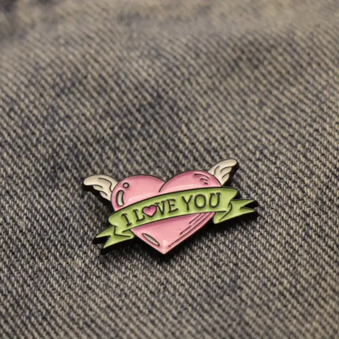 Chimand-Broche de personnalité à la mode avec design "je t'aime", adaptée aux hommes et aux femmes p