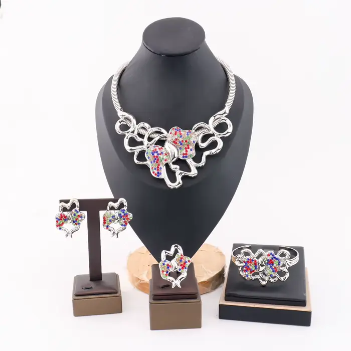 Ensemble de bijoux plaqués or de dubaï, collier, boucles d'oreilles, bague, Bracelet, ne se décolore